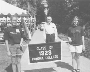 Bob Dozier leads the Parade of Classes, Alumni Weekend, 1998.
